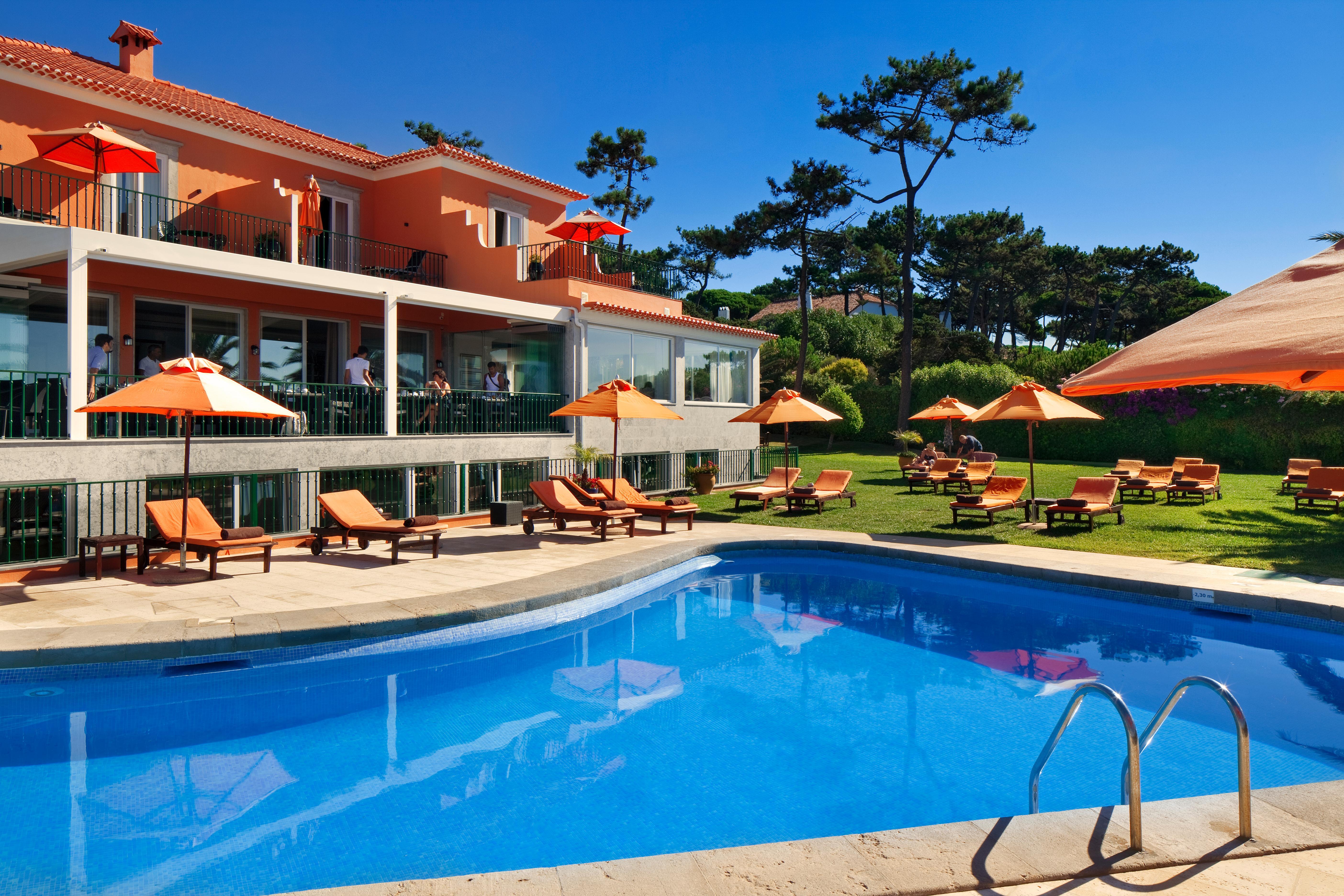 Longevity Senses - Cascais Boutique Hotel - Adults Only Dış mekan fotoğraf The swimming pool at the Hotel do Canal
